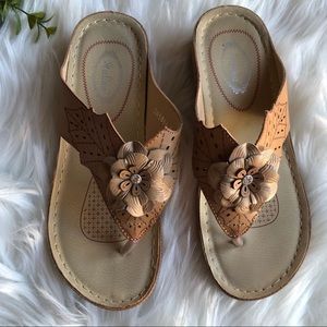 Italina women’s sandals